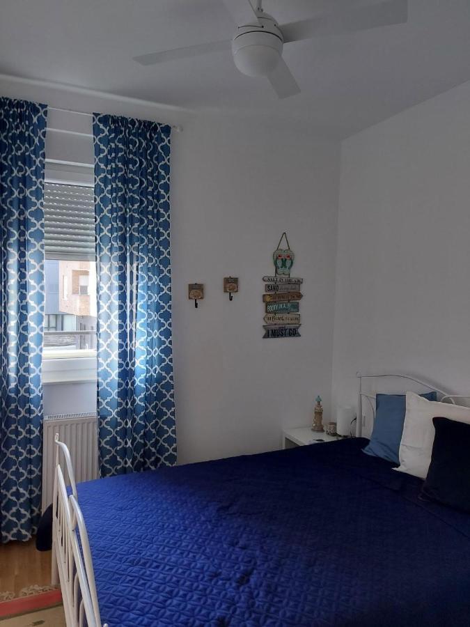 Center Firefly Gardens Apartment Novi Sad Extérieur photo